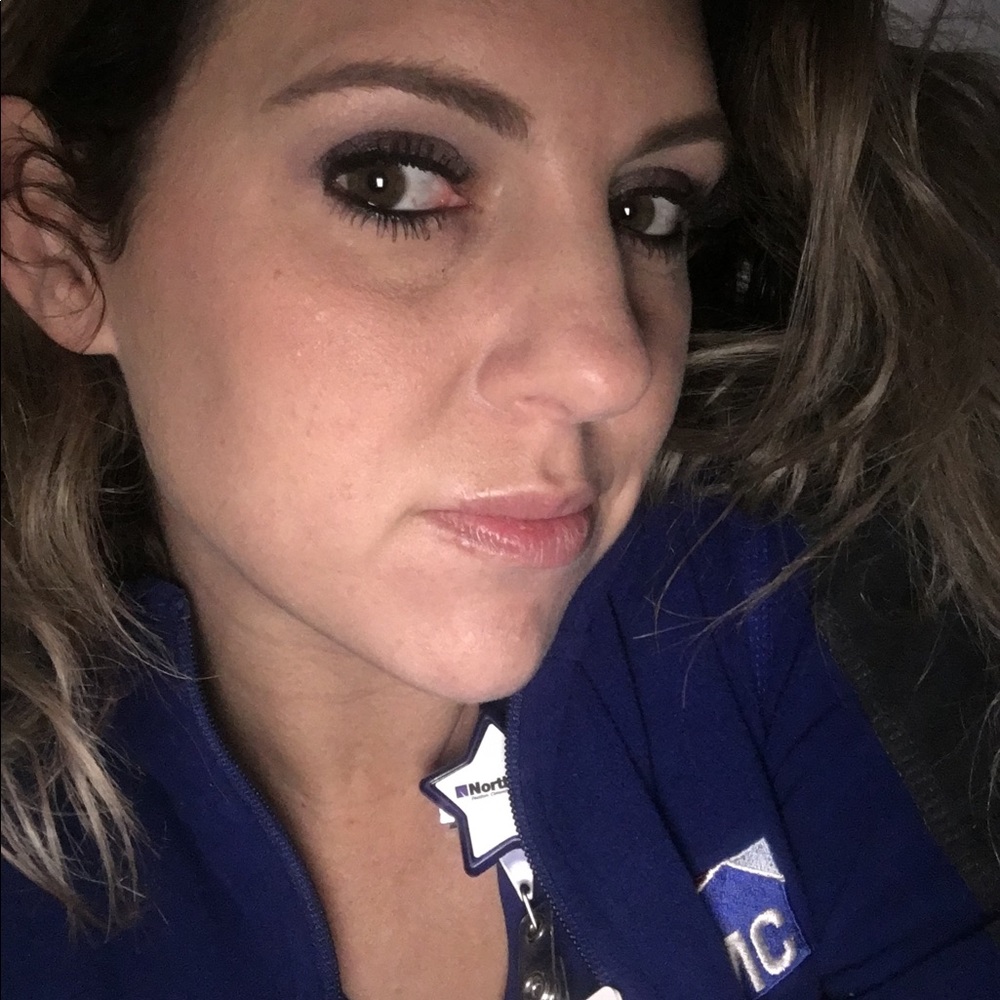 Meet your Posher, Courtney